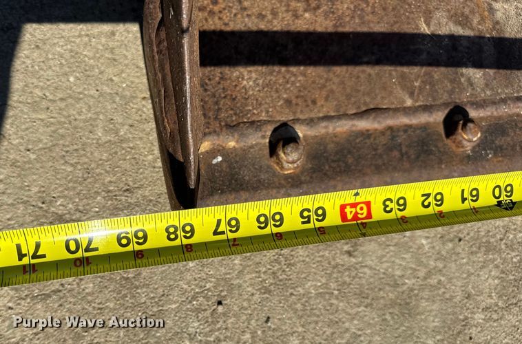 image for item EN0695 1995 Bobcat 763 skid steer loader