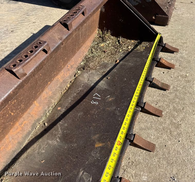 image for item EN0695 1995 Bobcat 763 skid steer loader