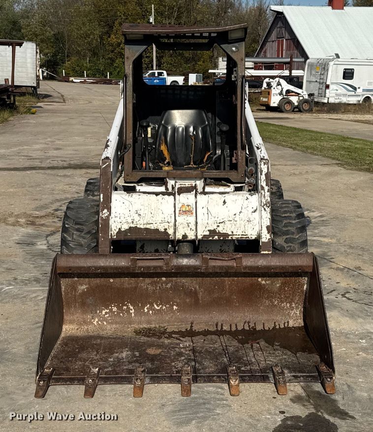 image for item EN0696 1997 Bobcat 763 skid steer loader