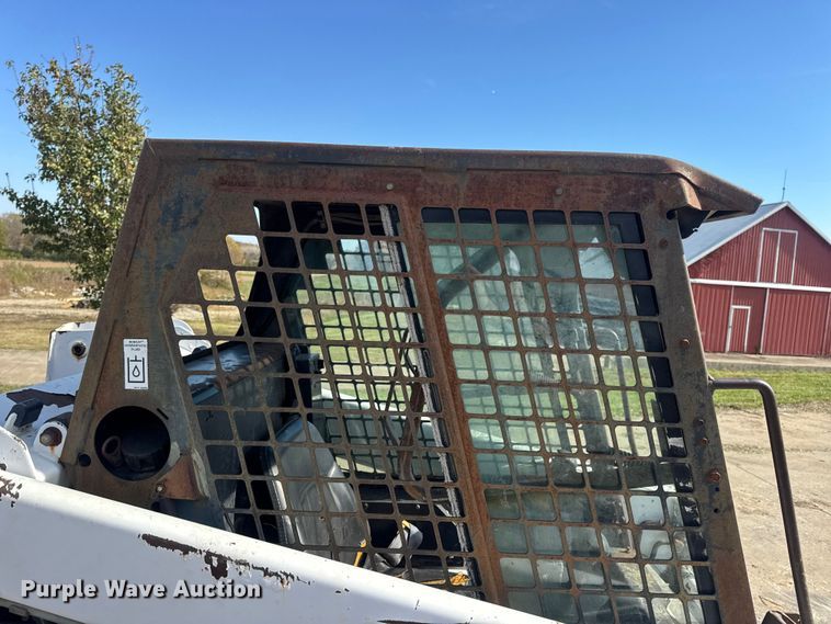 image for item EN0696 1997 Bobcat 763 skid steer loader