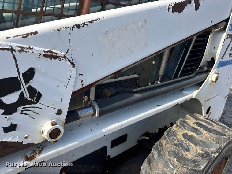 image for item EN0696 1997 Bobcat 763 skid steer loader