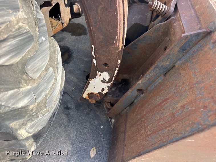 image for item EN0696 1997 Bobcat 763 skid steer loader