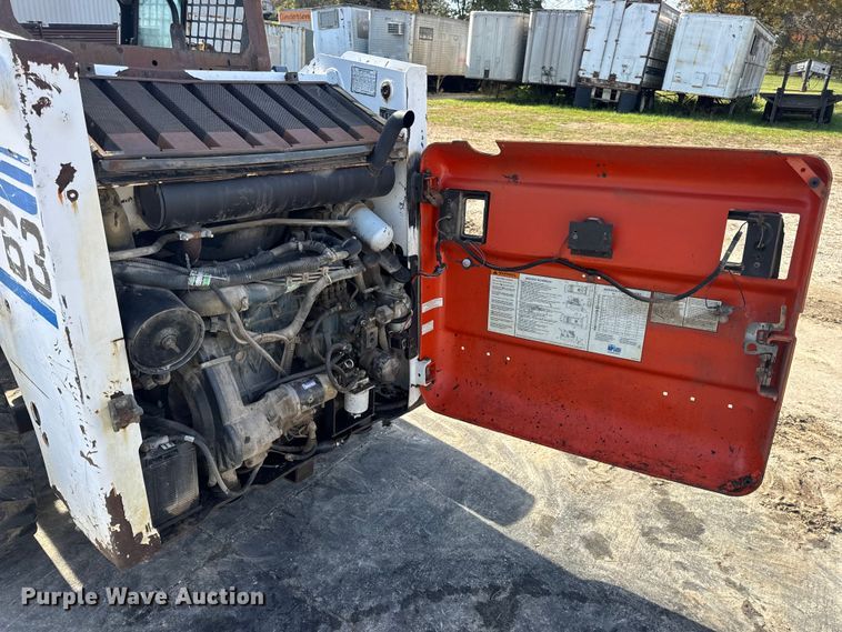 image for item EN0696 1997 Bobcat 763 skid steer loader