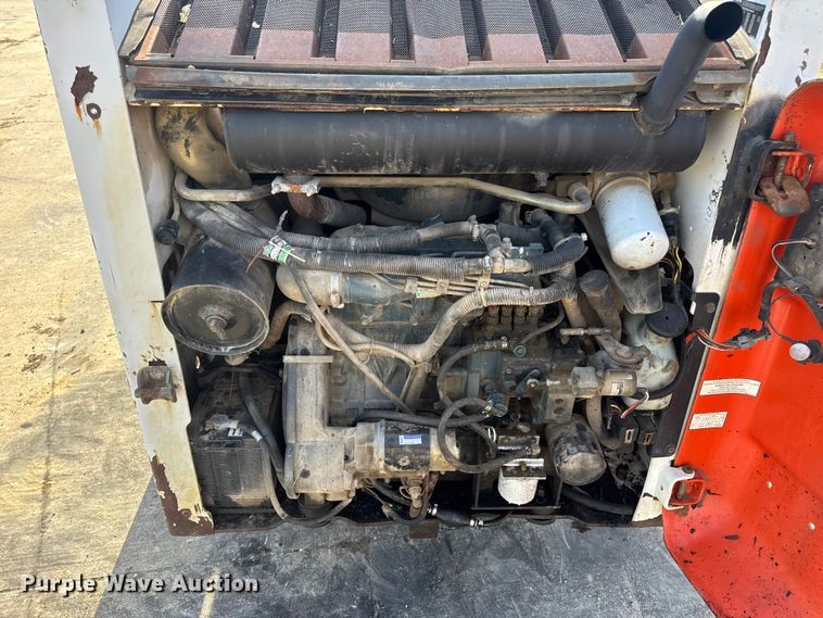 image for item EN0696 1997 Bobcat 763 skid steer loader