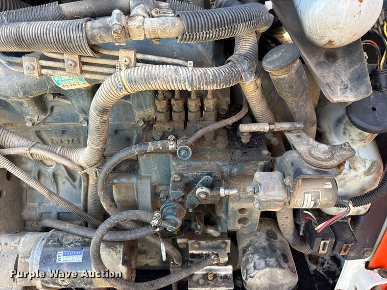 image for item EN0696 1997 Bobcat 763 skid steer loader