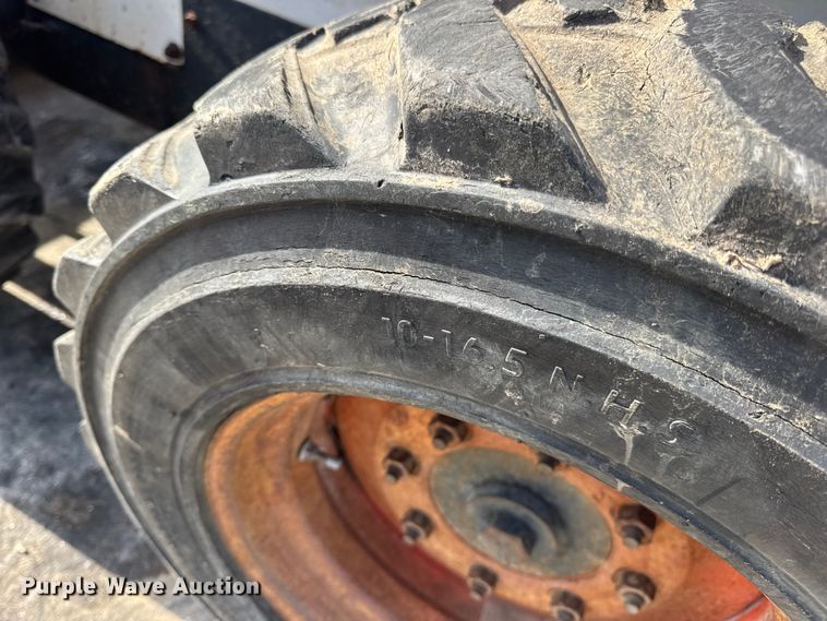 image for item EN0696 1997 Bobcat 763 skid steer loader