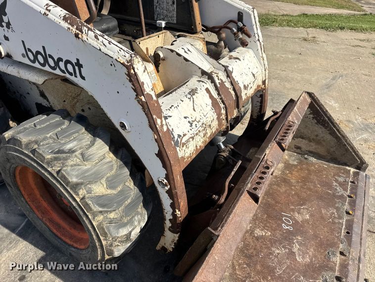 image for item EN0697 1993 Bobcat 753 skid steer loader