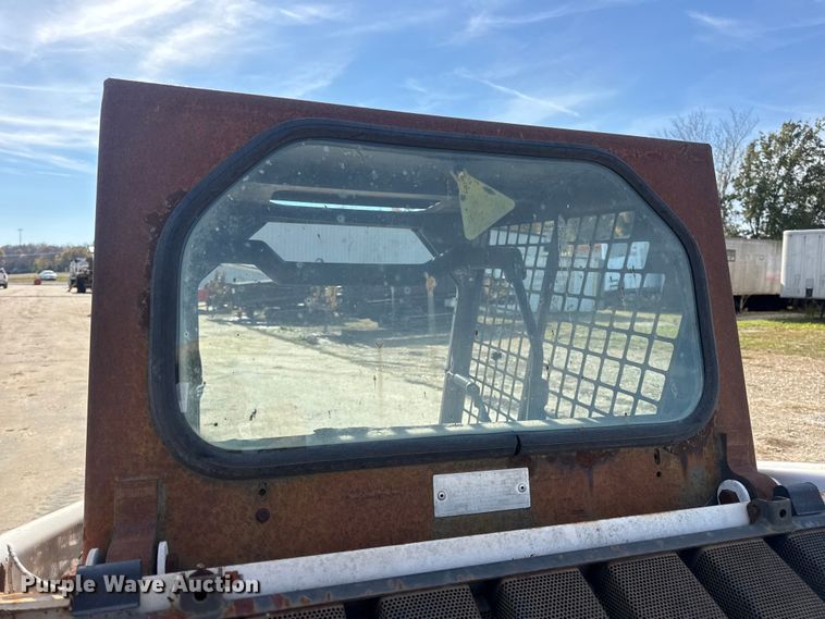 image for item EN0697 1993 Bobcat 753 skid steer loader