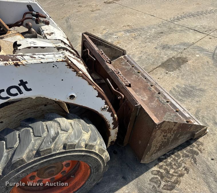 image for item EN0697 1993 Bobcat 753 skid steer loader