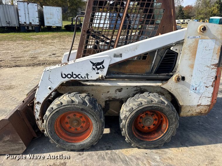 image for item EN0697 1993 Bobcat 753 skid steer loader