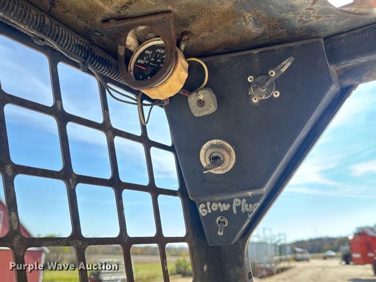 image for item EN0697 1993 Bobcat 753 skid steer loader