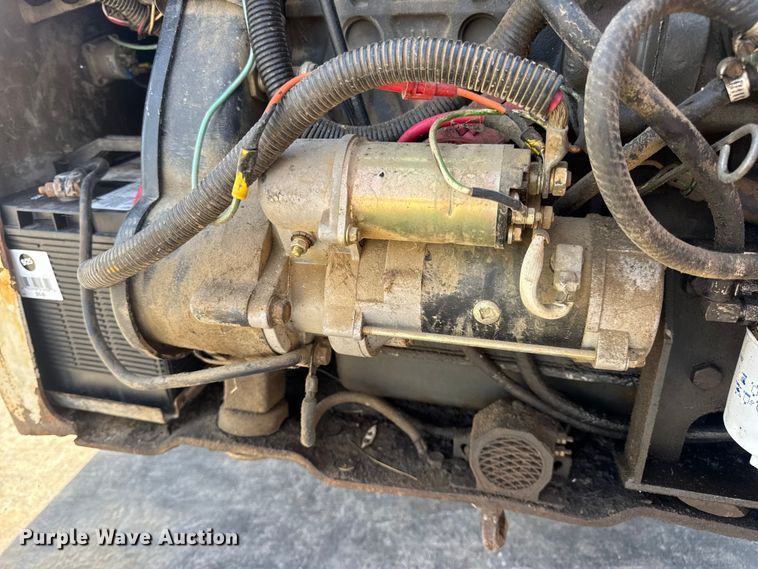 image for item EN0697 1993 Bobcat 753 skid steer loader