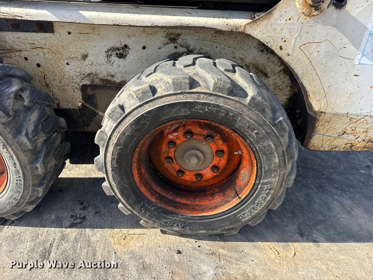 image for item EN0697 1993 Bobcat 753 skid steer loader