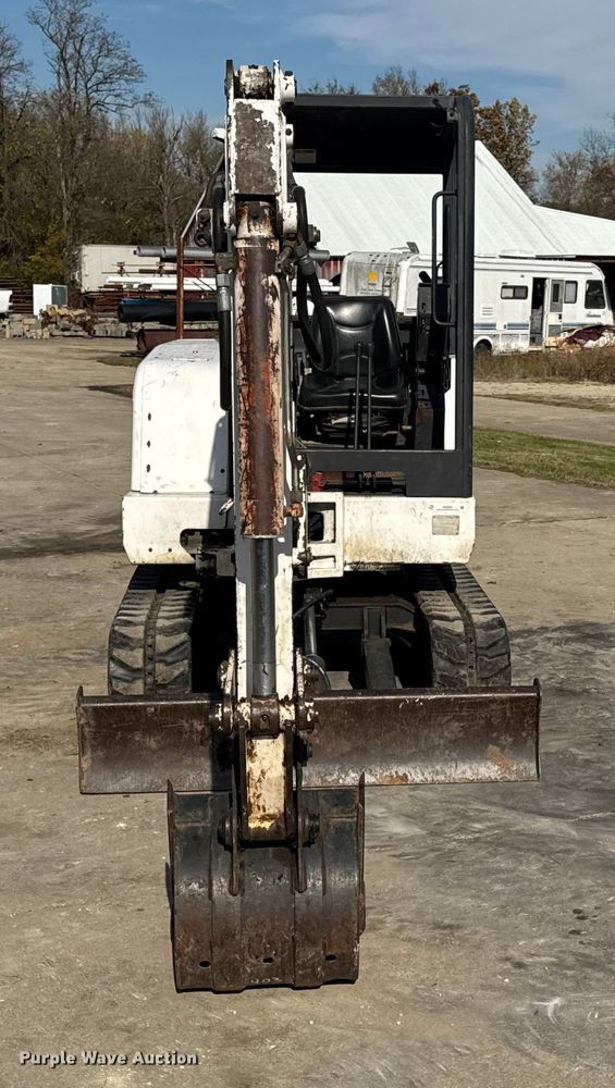image for item EN0698 1995 Bobcat 331 mini excavator