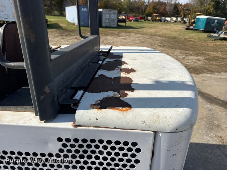 image for item EN0698 1995 Bobcat 331 mini excavator