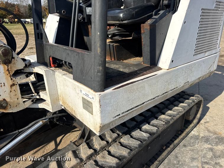 image for item EN0698 1995 Bobcat 331 mini excavator