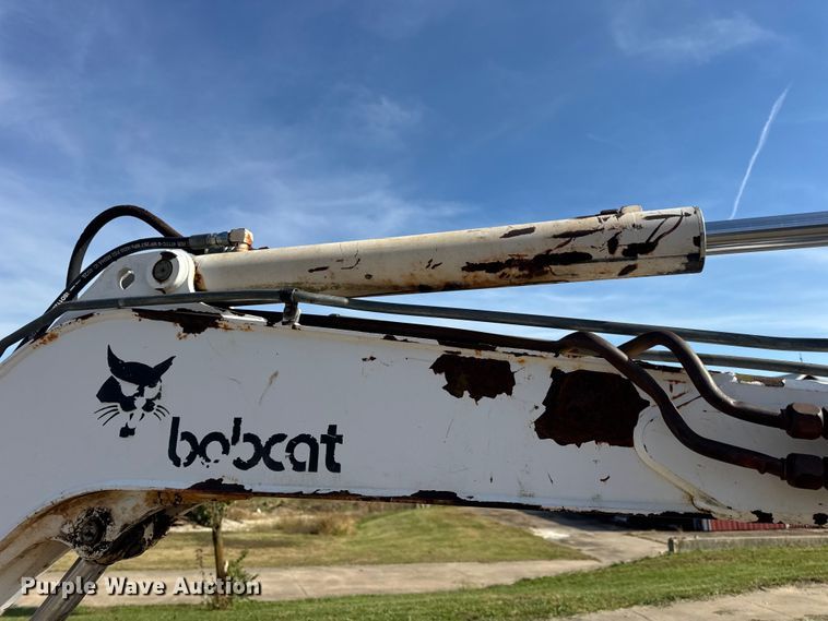 image for item EN0698 1995 Bobcat 331 mini excavator
