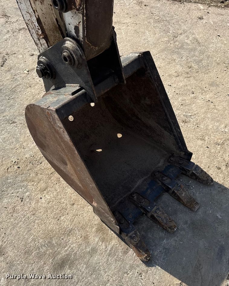 image for item EN0698 1995 Bobcat 331 mini excavator