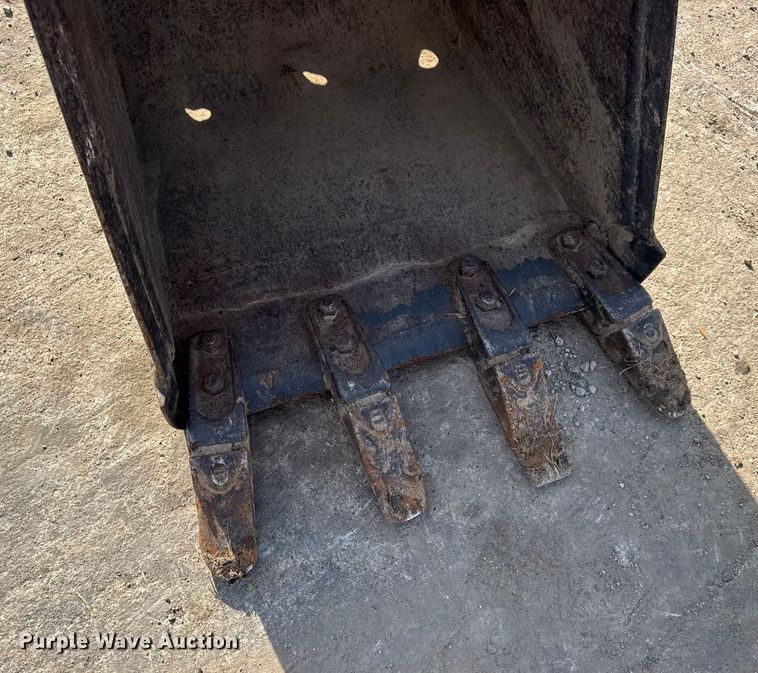 image for item EN0698 1995 Bobcat 331 mini excavator