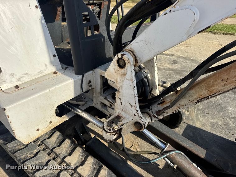 image for item EN0698 1995 Bobcat 331 mini excavator