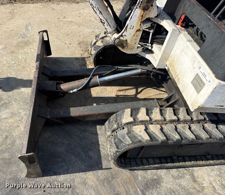 image for item EN0698 1995 Bobcat 331 mini excavator