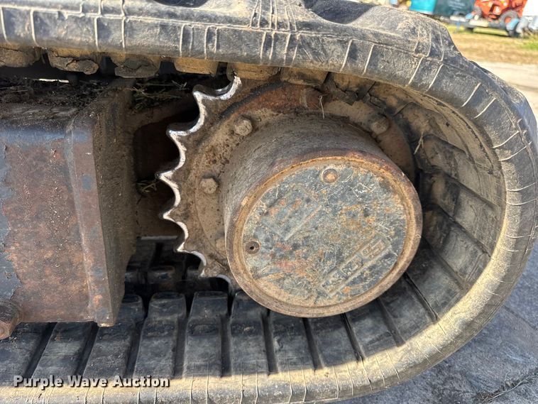 image for item EN0698 1995 Bobcat 331 mini excavator