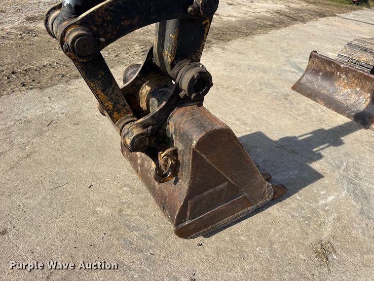 image for item EN0699 2002 Caterpillar 305 CR mini excavator