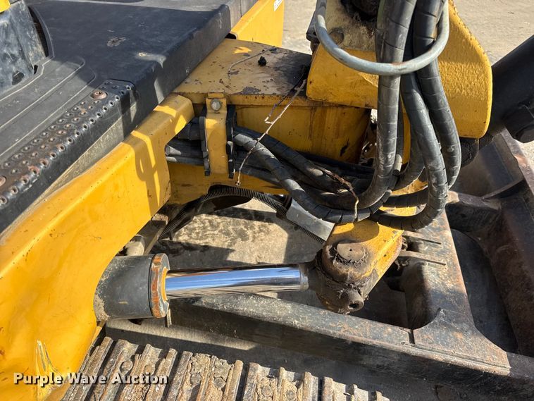 image for item EN0699 2002 Caterpillar 305 CR mini excavator