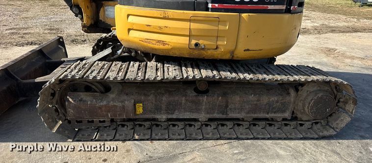 image for item EN0699 2002 Caterpillar 305 CR mini excavator