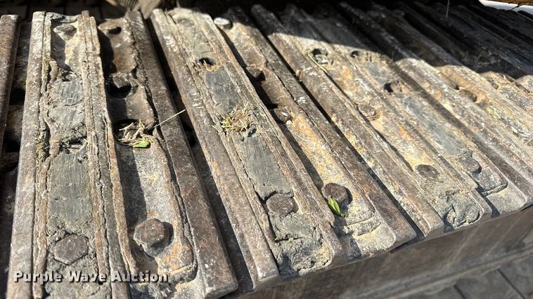 image for item EN0699 2002 Caterpillar 305 CR mini excavator