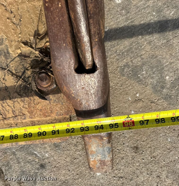 image for item EN0700 1997 Caterpillar 953C track loader