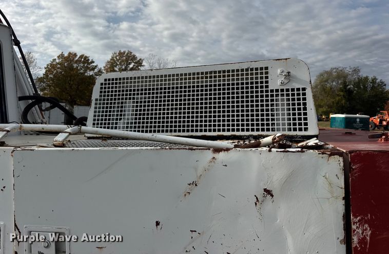 image for item EN0701 Link-Belt LS3400CII excavator