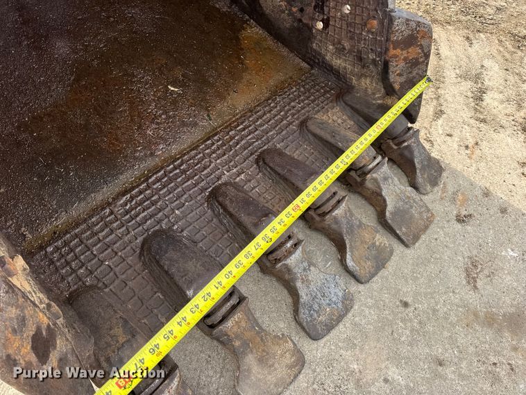 image for item EN0701 Link-Belt LS3400CII excavator