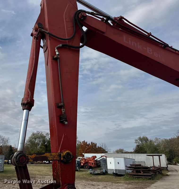 image for item EN0701 Link-Belt LS3400CII excavator