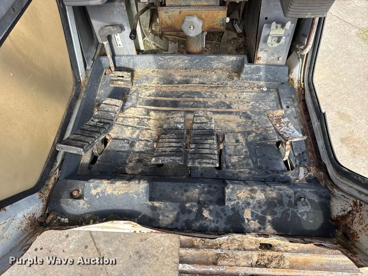 image for item EN0701 Link-Belt LS3400CII excavator