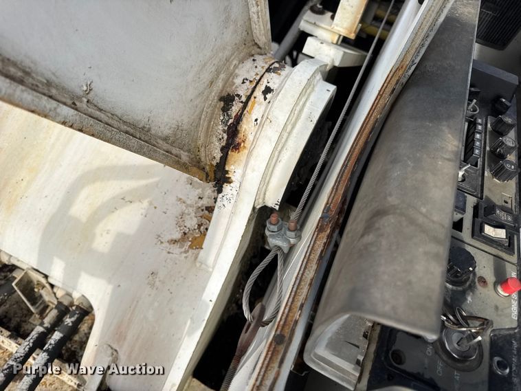 image for item EN0701 Link-Belt LS3400CII excavator