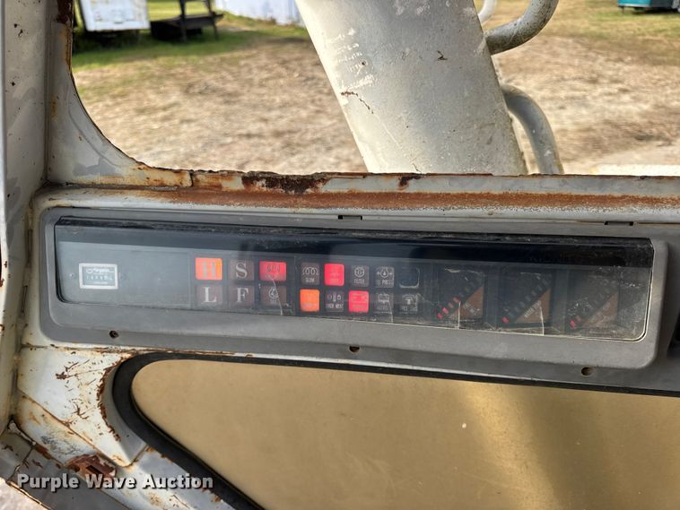 image for item EN0701 Link-Belt LS3400CII excavator