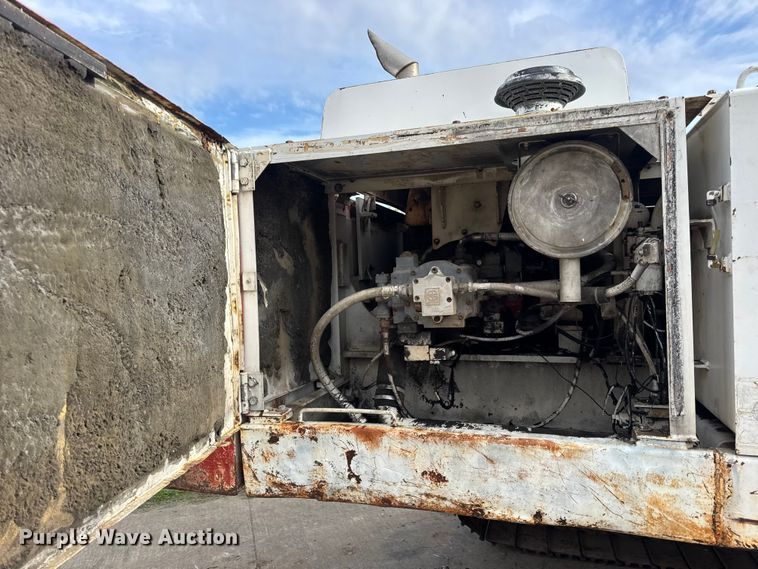 image for item EN0701 Link-Belt LS3400CII excavator