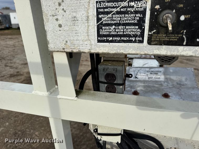 image for item EN0702 Snorkelift TB-120RDZ boom lift