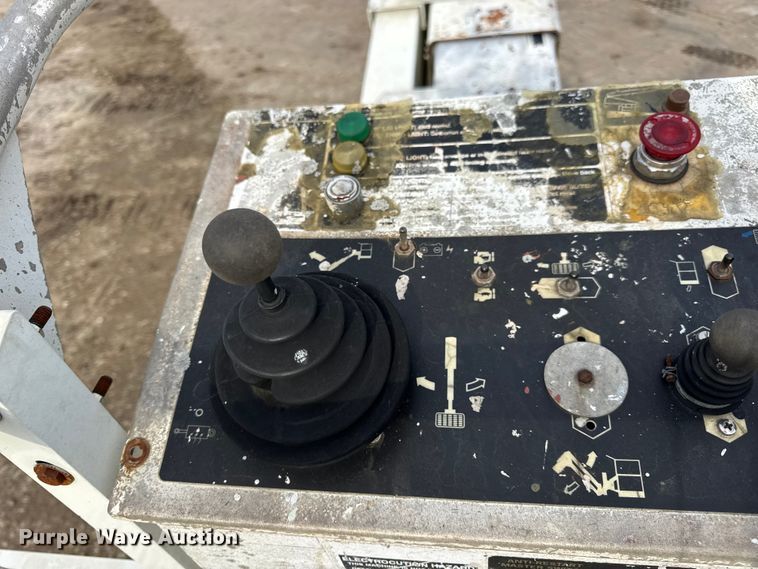 image for item EN0702 Snorkelift TB-120RDZ boom lift