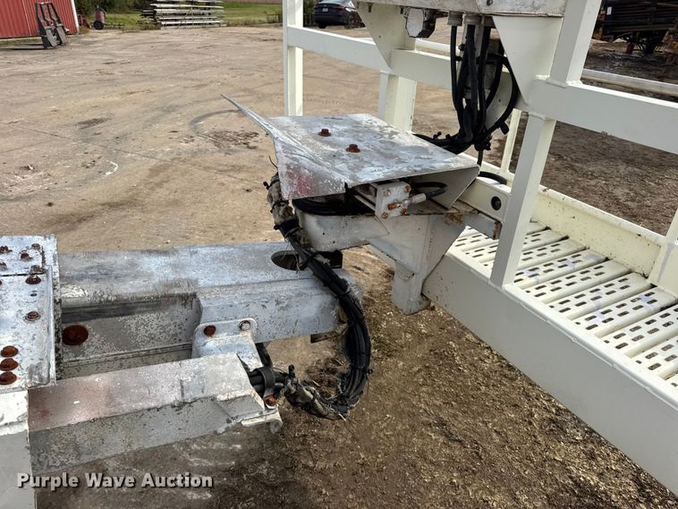 image for item EN0702 Snorkelift TB-120RDZ boom lift