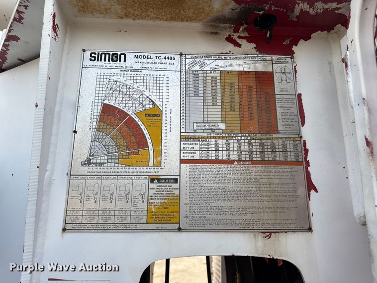 image for item EN0706 1986 Ford L9000 crane truck