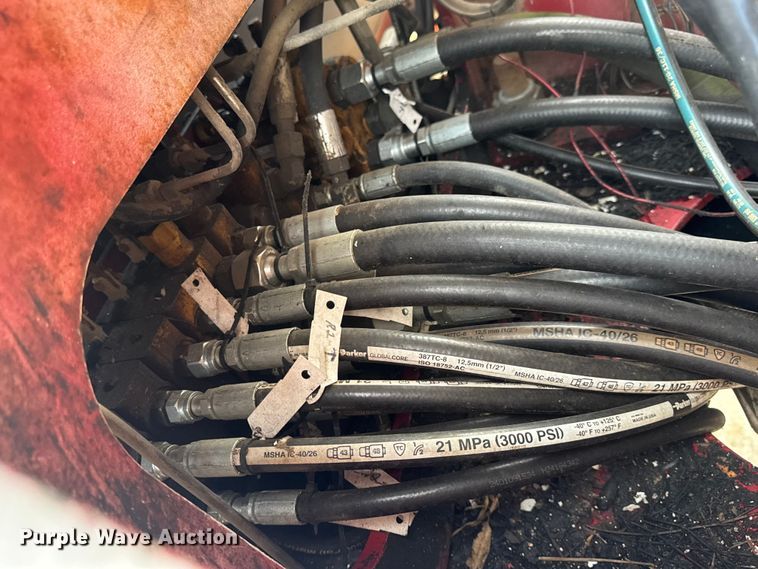 image for item EN0706 1986 Ford L9000 crane truck