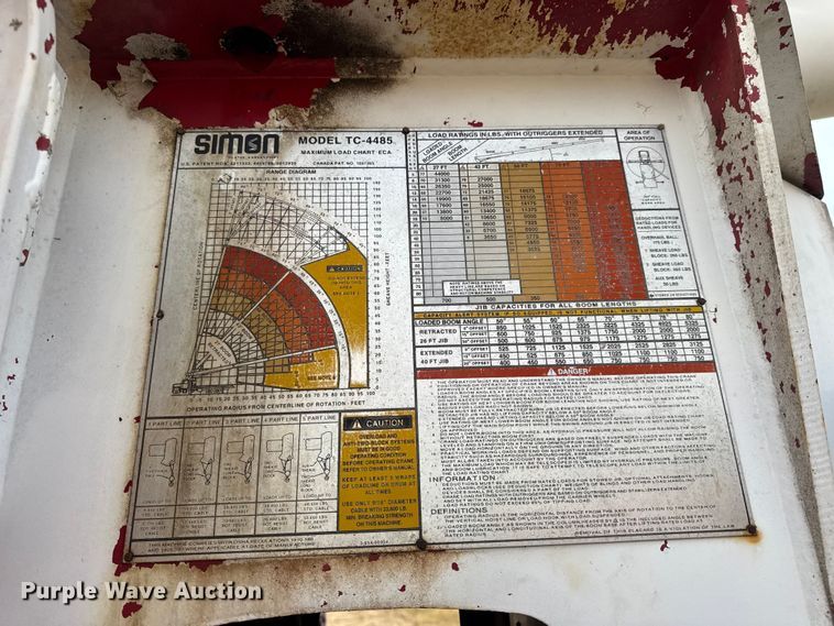 image for item EN0706 1986 Ford L9000 crane truck