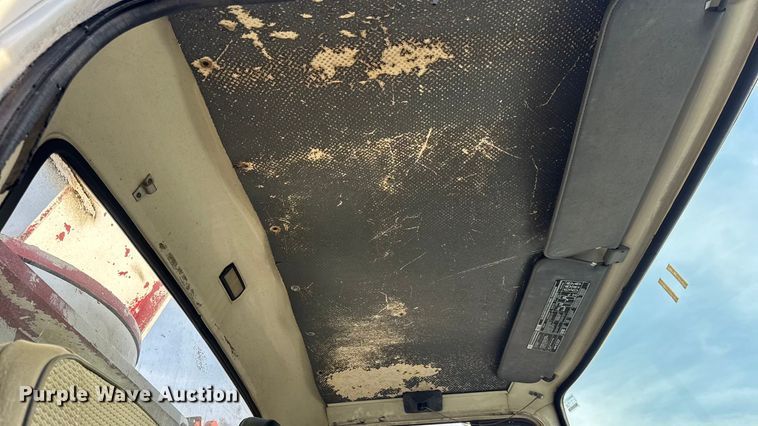 image for item EN0706 1986 Ford L9000 crane truck