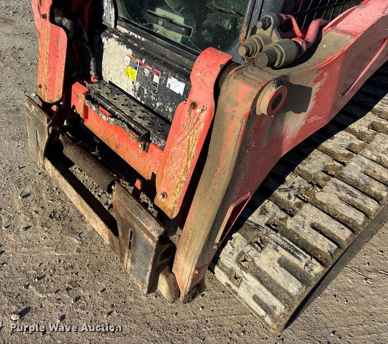 image for item EN0710 Kubota SVL95-2S tracked skid steer loader