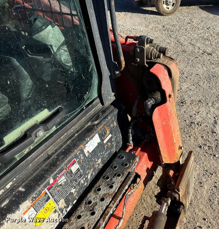 image for item EN0710 Kubota SVL95-2S tracked skid steer loader