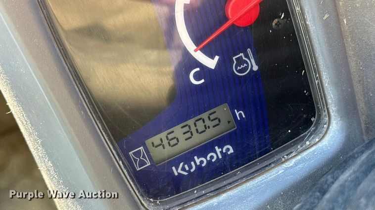 image for item EN0710 Kubota SVL95-2S tracked skid steer loader