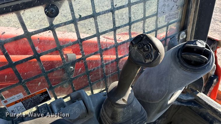 image for item EN0710 Kubota SVL95-2S tracked skid steer loader