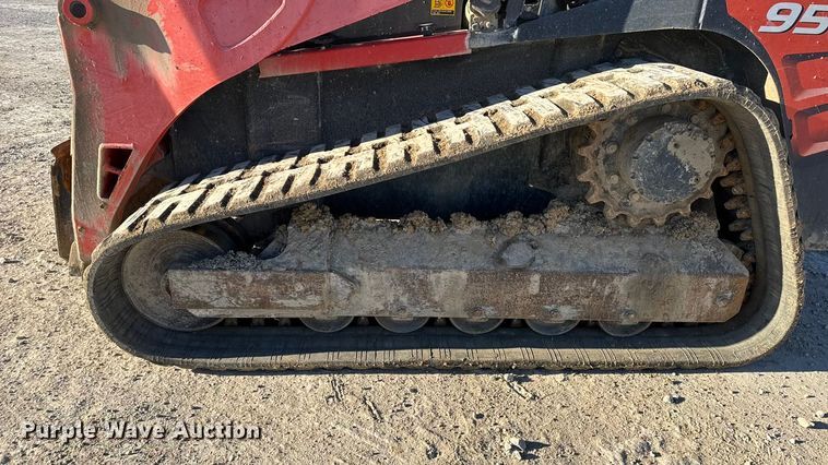 image for item EN0710 Kubota SVL95-2S tracked skid steer loader